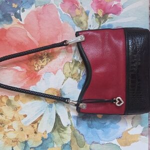 VTG Brighton Red/Black pebbled leather shoulder bag